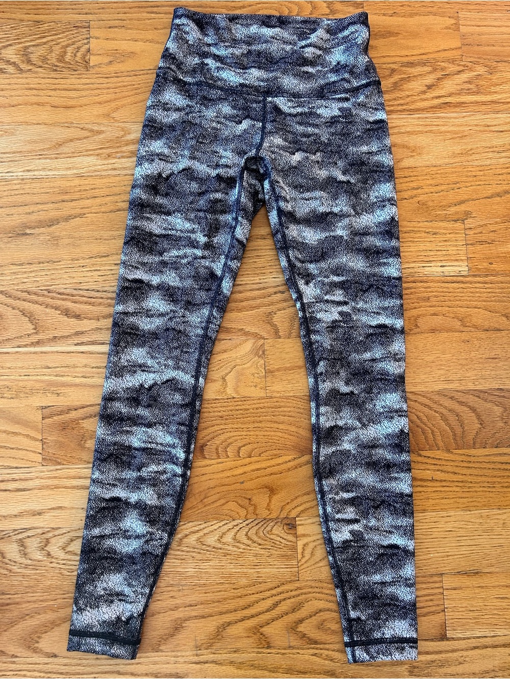 Lululemon Wunder Under Hi-Rise Tight Hazy Days Black White Size 6